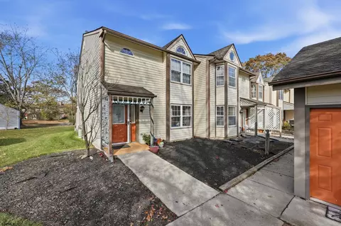 685 E Lake Front Cir #81, Smithville, NJ 08205