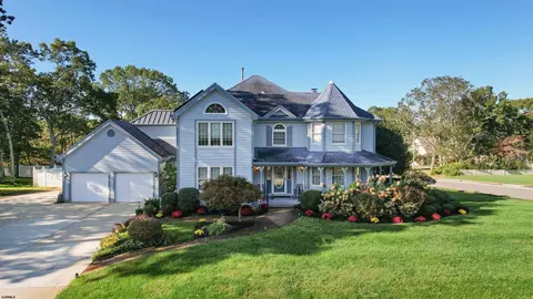 46 Victoria Ln, Ocean View, NJ 08230
