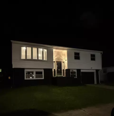 1325 N Ohio Ave, Atlantic City, NJ 08401