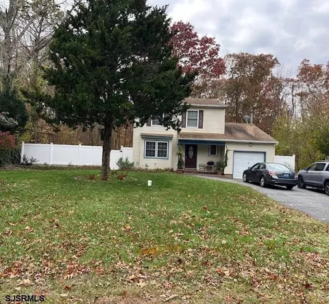 808 Flora Ct, Galloway, NJ 08205