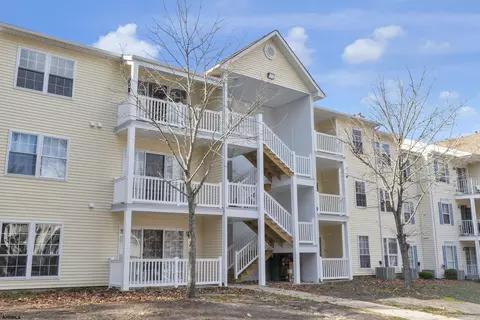 36 Apache Ct #36, Galloway, NJ 08205