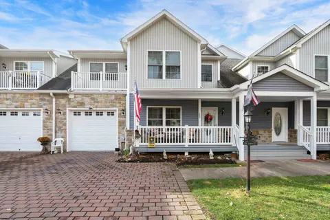 107 W Church St, Absecon, NJ 08201