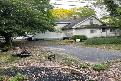 968 S Main Ave, Richland, NJ 08350