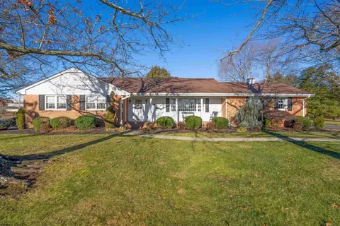 Exterior - 19 Middle Rd, Hammonton, NJ 08037 photo 1 of 11