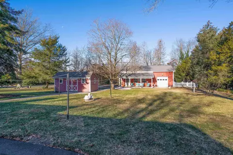 Exterior - 19 Middle Rd, Hammonton, NJ 08037 photo 6 of 11