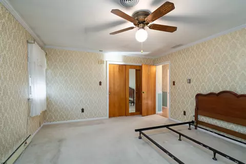 Bedroom - 19 Middle Rd, Hammonton, NJ 08037 photo 5 of 5