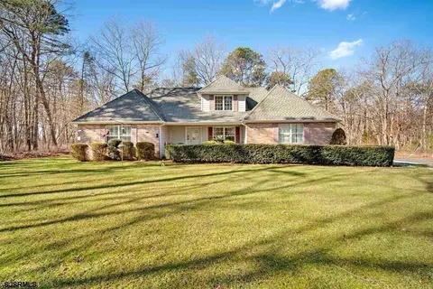 301-315 S Pitney Rd, Galloway, NJ 08205