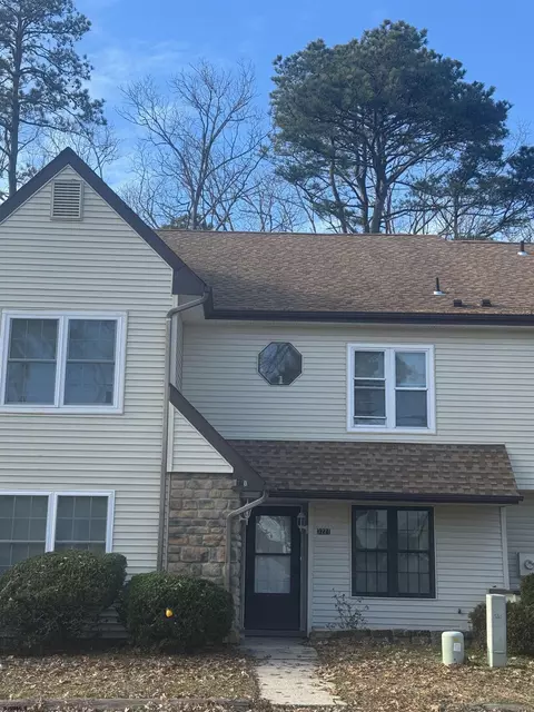 3221 Juniper Ct #3221, Mays Landing, NJ 08330