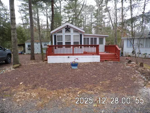 135 Thompson Ln #88, Egg Harbor Township, NJ 08234