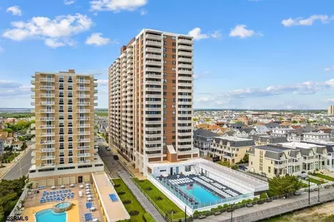 100 S Berkley Sq #12F, Atlantic City, NJ 08401