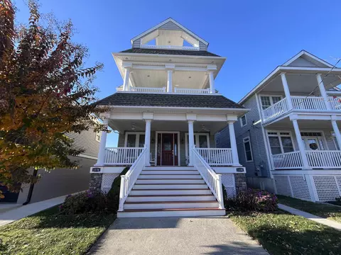 1136 Simpson Ave #A, Ocean City, NJ 08226