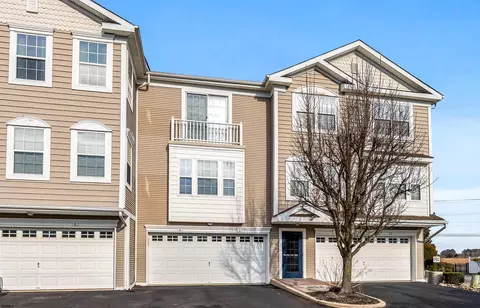 3 Bayside Dr #3, Somers Point, NJ 08244