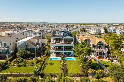 2906 Wesley Ave #2, Ocean City, NJ 08226
