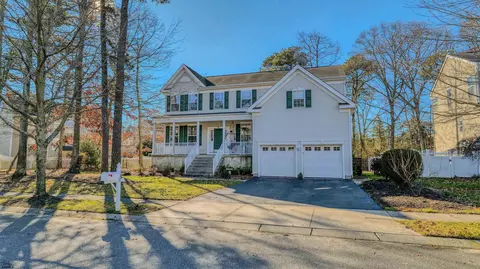 107 Hastings Dr, Galloway, NJ 08205