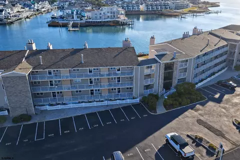 4240 Atlantic Brigantine Blvd #104, Brigantine, NJ 08203