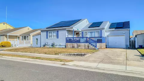 805 N Burghley Ave, Ventnor City, NJ 08406