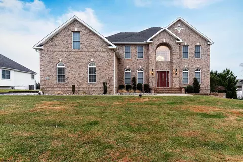 1869 Whispering Woods Way, Vineland, NJ 08361