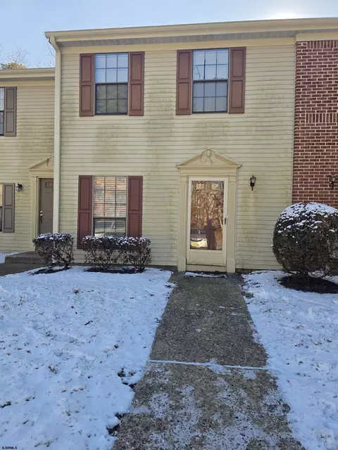 40 Cheshire Dr #40, Galloway, NJ 08205