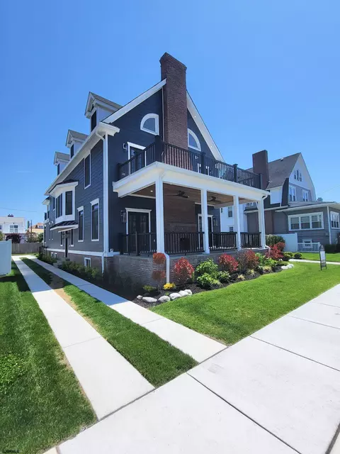 15 S Cornwall Ave, Ventnor City, NJ 08406