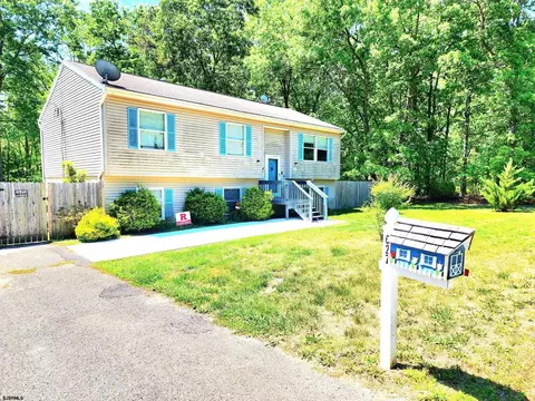 627 Dogwood Ave, Egg Harbor Township, NJ 08234