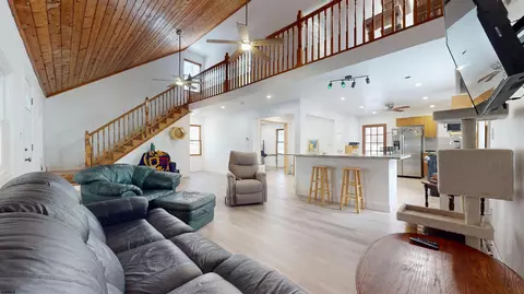 542 S Pitney, Galloway, NJ 08205 photo 9