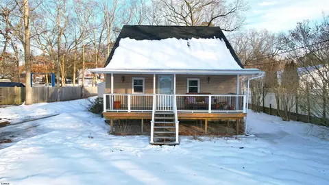 542 S Pitney, Galloway, NJ 08205 photo 4