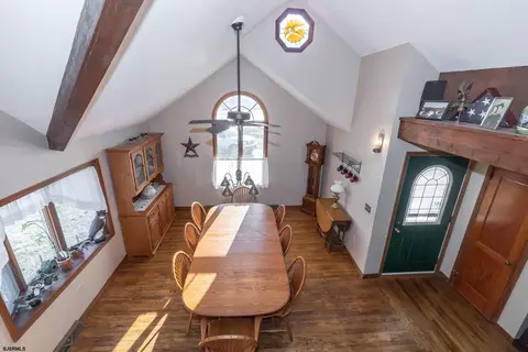 580 Forest Grove Rd, Vineland, NJ 08360