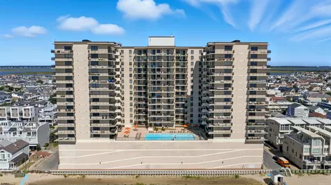 9600 Atlantic Ave #706, Margate City, NJ 08402