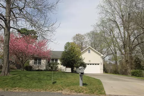 Exterior - 623 Biscayne Ave, Galloway, NJ 08205 photo 6 of 16