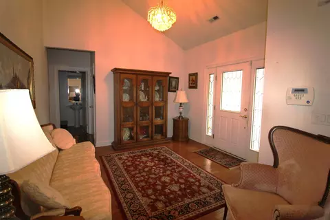 Entry Way - 623 Biscayne Ave, Galloway, NJ 08205 photo 1 of 2