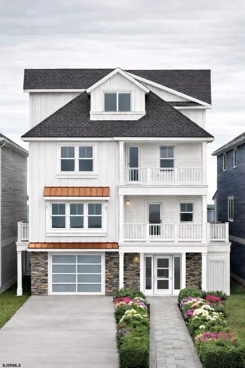 321 N Huntington Ave, Margate City, NJ 08402
