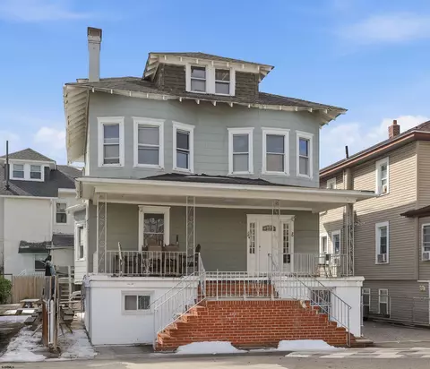 12 S Elberon Ave, Atlantic City, NJ 08401