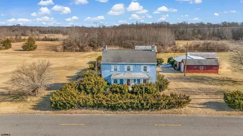 321 Jones Island Rd, Cedarville, NJ 08311