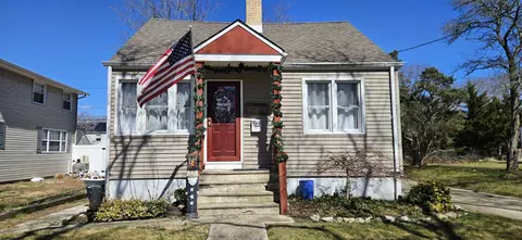 153 W Dawes Ave, Somers Point, NJ 08244