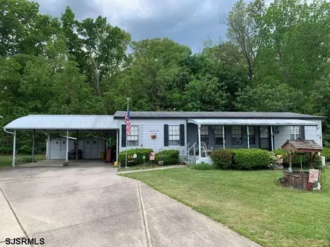 18 A Spruce Dr, Sicklerville, NJ 08081