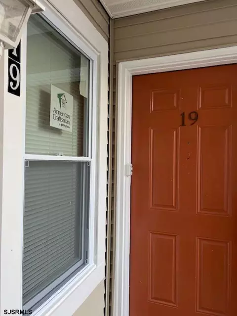 19 Chesapeake #19, Galloway, NJ 08205