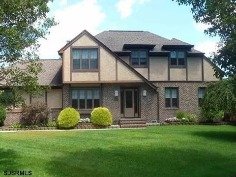 110 E Lakeview Dr, Egg Harbor Township, NJ 08234