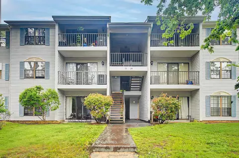 24 Federal Ct #24, Galloway, NJ 08205
