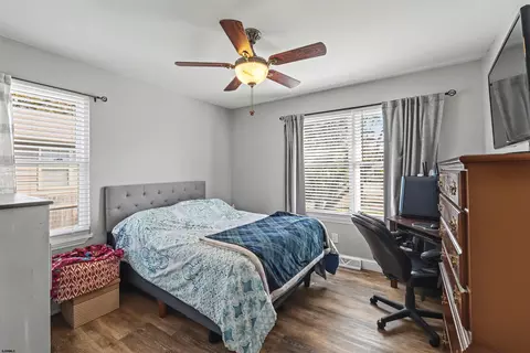 Bedroom - 655 Weilers Ln, Absecon, NJ 08201 photo 3 of 6