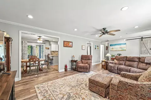 Living - 655 Weilers Ln, Absecon, NJ 08201 photo 2 of 2