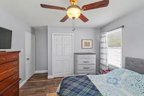 Bedroom - 655 Weilers Ln, Absecon, NJ 08201 photo 4 of 6
