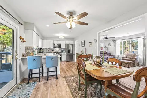 Dining - 655 Weilers Ln, Absecon, NJ 08201 photo 1 of 1