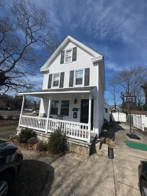 1205 Zion Rd, Northfield, NJ 08225
