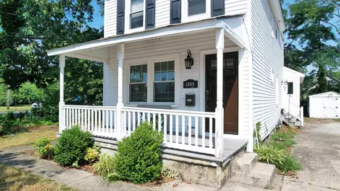 1205 Zion Rd, Northfield, NJ 08225