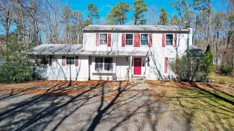609 Fourth Ave # A, Galloway, NJ 08205
