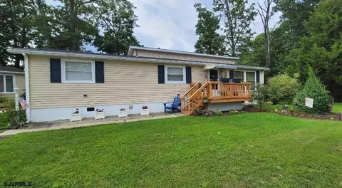 130 Country Ln, Buena, NJ 08310