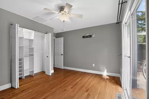 Bedroom - 10 E Curran Dr, Absecon, NJ 08201 photo 1 of 8