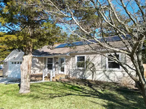 Exterior - 10 E Curran Dr, Absecon, NJ 08201 photo 15 of 15