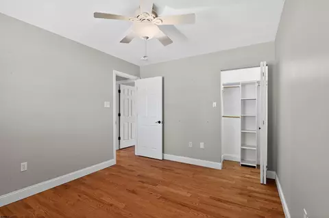 Bedroom - 10 E Curran Dr, Absecon, NJ 08201 photo 6 of 8