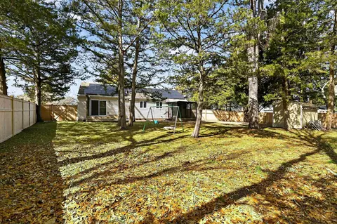 Exterior - 10 E Curran Dr, Absecon, NJ 08201 photo 13 of 15